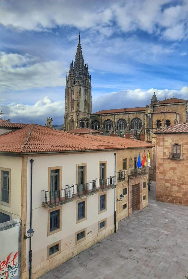 Apartamento Wamba - La Catedral Oviedo Exterior photo